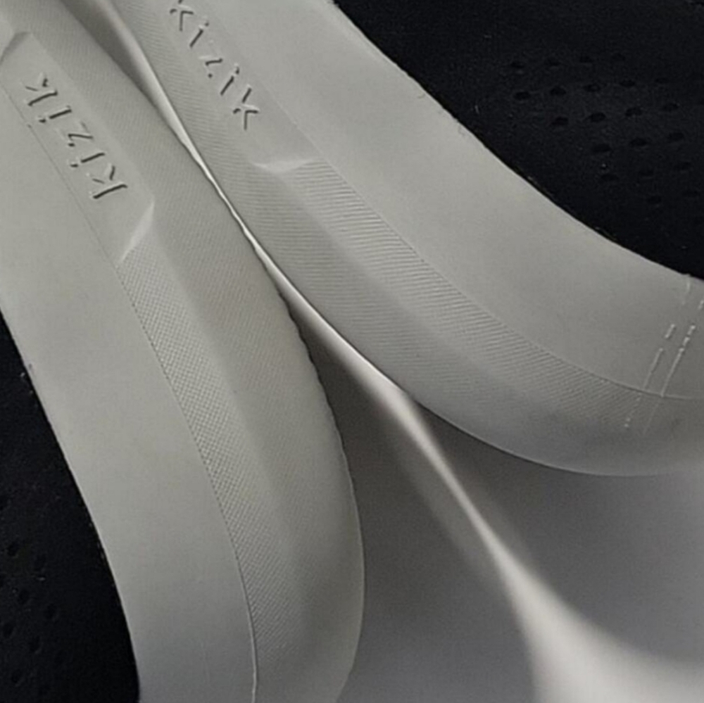 Kizik Madrid Knit Sneakers - Picture 8 of 11